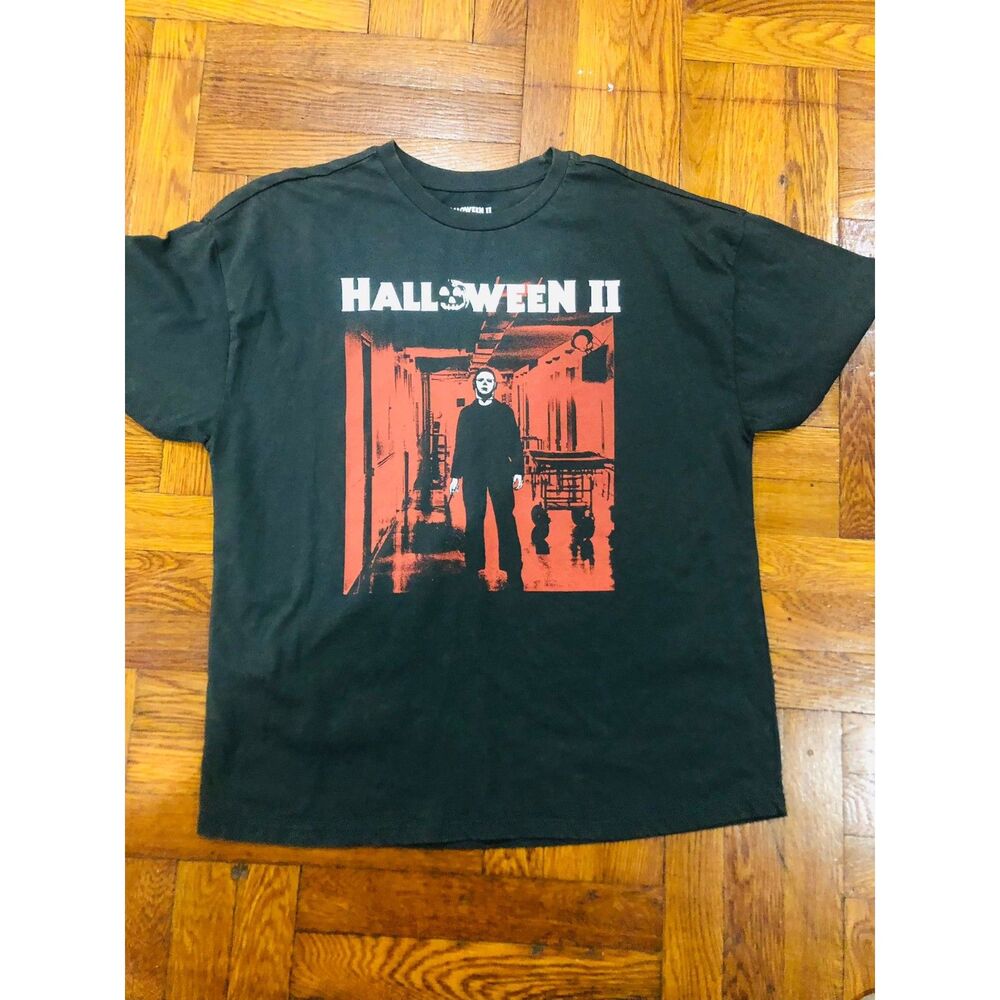 Juniors Halloween Oversized Tee Crew Neck Short Sleeve Graphic T-Shirt Size Med